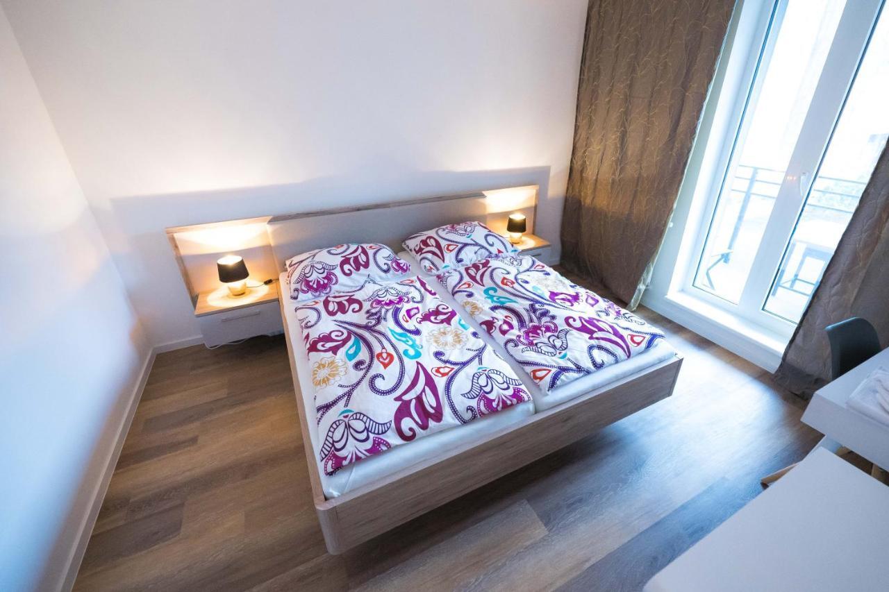 Bein Apartment With Parking Brno Exterior photo